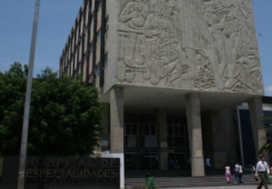 Investigan casos de parálisis facial asociados a atención médica en clínicas del IMSS en Guanajuato.