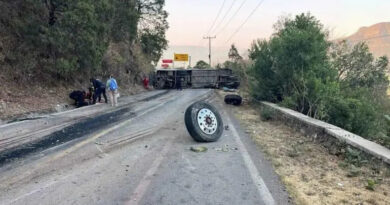 14 peregrinos de San Luis de la Paz mueren tras volcar autobús en que viajaban en Malinalco.