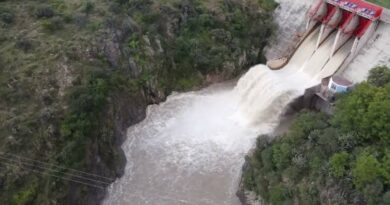 Alertan a población por desfogue controlado en Presa Ignacio Allende en San Miguel.