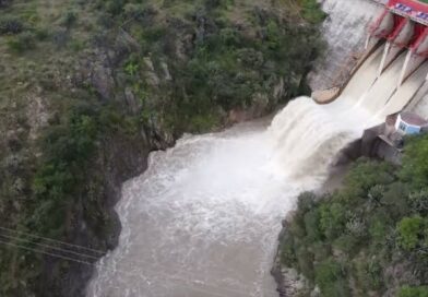 Alertan a población por desfogue controlado en Presa Ignacio Allende en San Miguel.