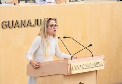 Presentan diputados del Partido Verde iniciativa de reforma a la ley para la protección animal.