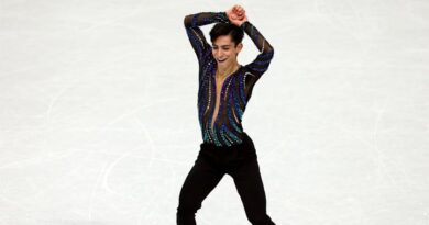 El tapatío formado en León, Donovan Carrillo, pasa a la final de patinaje artístico de Milán Cortina.