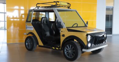 Universidad de Guanajuato desarrolla prototipo de auto eléctrico para personas con discapacidad.