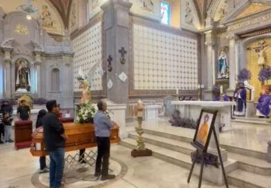 Dan último adiós a esposo de la alcaldesa de Jerécuaro asesinado el pasado viernes.