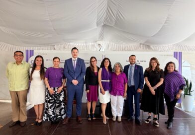 Reflexionan sobre liderazgos y derechos político-electorales de las mujeres en el TEEG.