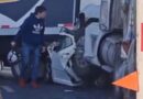 Tráiler sin frenos embiste vehículo compacto en Bulevar Aeropuerto ocasionando una muerte.