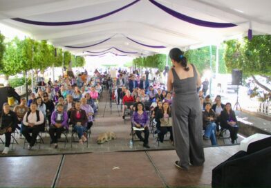 Destacan en conferencia organizada por autoridades de Silao, la fortaleza de las muejes.