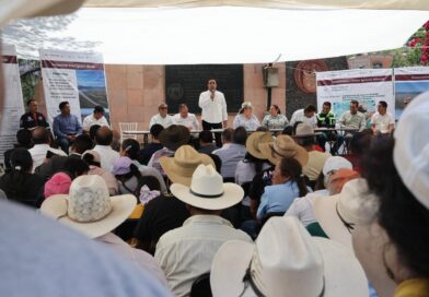 Realizan jornada de limpieza y asamblea informativa para sanear la presa Ignacio Allende, en San Miguel.