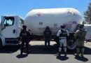 Detienen en Celaya a conductor con una pipa cargada con 11 mil litros de gas.