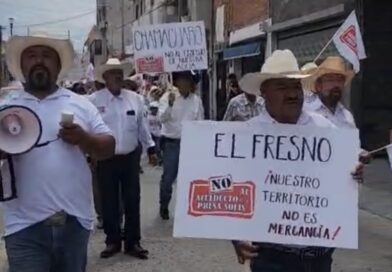 Realizan cabalgata y marcha en Acámbaro en protesta por el proyecto del acueducto Solís-León.