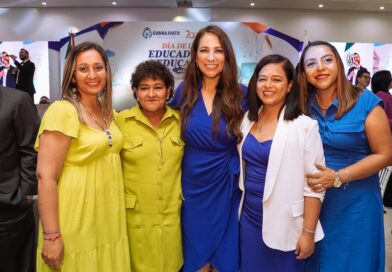 Reconoce gobernadora vocación y compromiso de las educadoras de Guanajuato.
