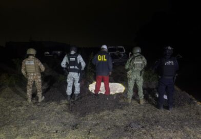 Recuperan autoridades estatales y federales 25 mil litros de hidrocarburo en Cortazar.