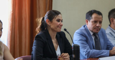 Alcaldesa Alejandra Gitiérrez niega campaña de desídos de funcionarios panistas ahora que ella es de MC.