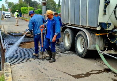 SAPAS realiza obras de limpieza en alcantarillado para evitar inundaciones y encharcamientos en Silao.
