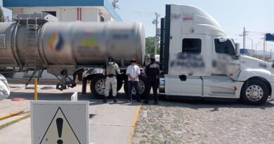 Asegura Secretaría de Seguridad y Paz más de 34 mil litros de hidrocarburo en Celaya.