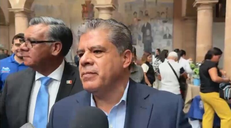 Panistas exigen a Alejandra Gitiérrez transparente los gastos con los que viajó a evento partidista en CDMX.