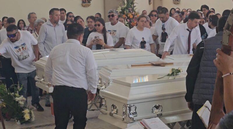 Dan último adiós a los seis jóvenes que fueron asesinados la noche del sábado en Salamanca.
