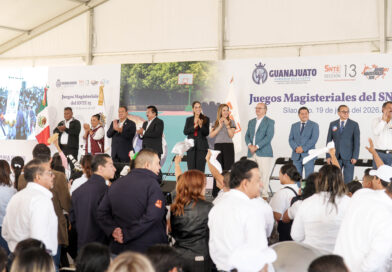 Reconoce Libia Dennise labor de maestros al inaugurar los Juegos Magisteriales del SNTE.