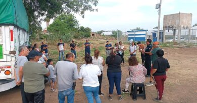 Secretaría de Seguridad en Silao brinda información para prevenir extorsiones.