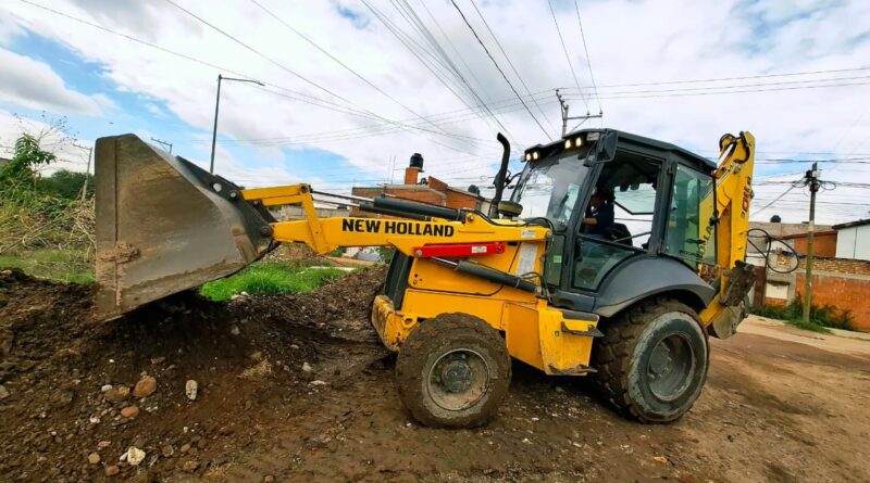 Amplía SAPAS infraestructura hidráulica  en el Fraccionamiento La Curva de Silao.
