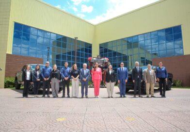 Encabeza gobernadora inauguración de planta solar en la GM y pone en marcha programa de canje de armas en Salamanca.