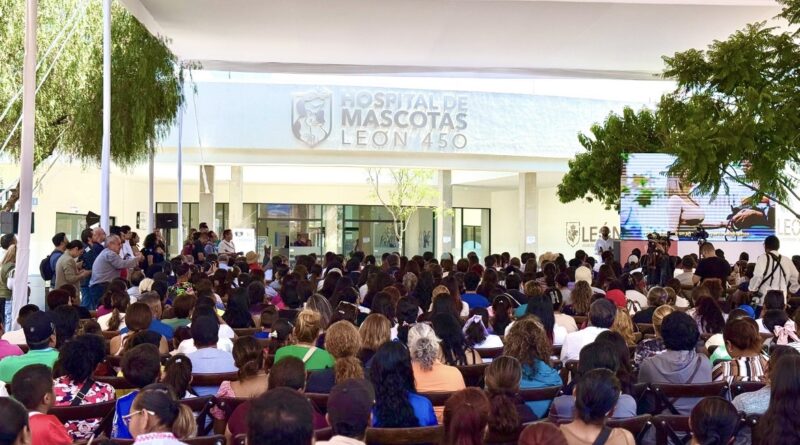 Hospital para mascotas en León ha brindado 67 mil servicios a un año de su creación.