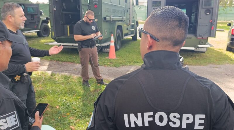 Instructores del INFOSPE participan en programa de capacitación de seguridad en Miami, Florida.