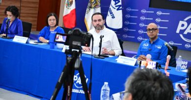 Dirigencia del PAN en Guanajuato confirma renuncia de 17 militantes cercanos a Alejandra Gutiérrez, pero niega desbandada.