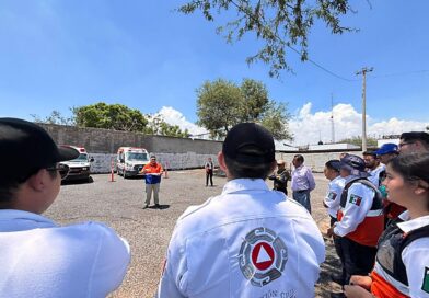 Personal operativo de Protección Civil de Silao recibe capacitación en manejo de vehículos de emergencia.