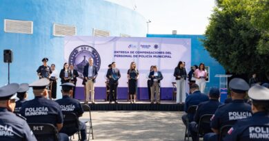 Autoridades de Silao entregan estímulos económicos a elementos de seguridad, por su desempeño y dedicación.