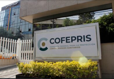 COFEPIS emite alerta sanitaria por alcohol adulterado de la marca Gran Centenario reposado.