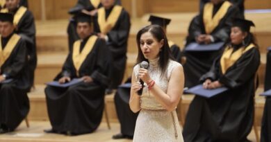 Se gradúa primera generación de licenciados en derecho en la Universidad de Formación Policial de León.