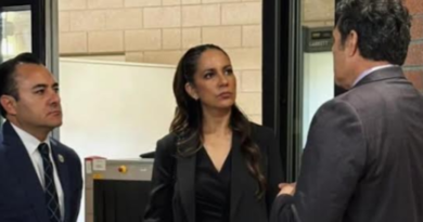 Visita la gobernadora Libia Dennise el Centro de Inteligencia de El Paso, Texas, para fortalecer coopéración.