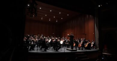La OSUG inauguró su temporada de conciertos con música de Buxtehude, Rota y Prokófiev.
