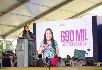 Gobernadora destaca programas para las mujeres y avances en materia de seguridad durante celebración de sus dos años de gobierno.