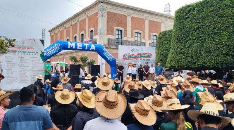 Con actividades deportivas y convivencia familiar, Silao celebra fiestas patrias.