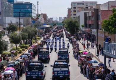 Más de 20 mil personas presenciaron el desfile cívico militar en León.