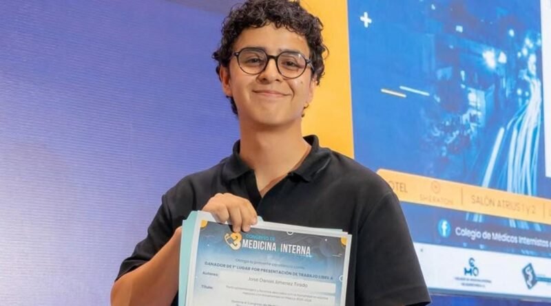 Estudiante de la UG obtiene el primer lugar por investigación sobre mortalidad en adultos mayores en México.