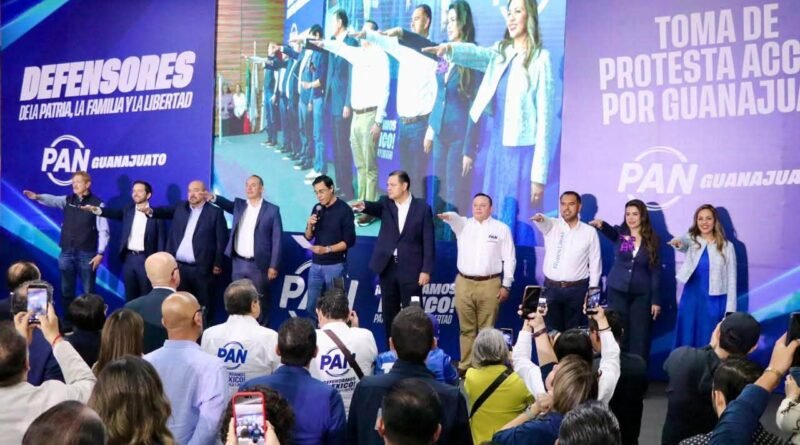 Ronden protesta defensores del PAN con la consigna de acercarse a la ciudadanía y escuchar sus necesidades