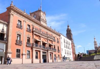 Calificadora ratifica capacidad financiera del municipio de León, por buenos ingresos y poco endeudamiento.