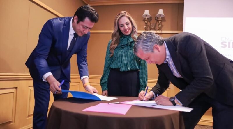 Melanie Murillo y CANACINTRA firman convenio para desarrollo empresarial de pequeños negocios en Silao.