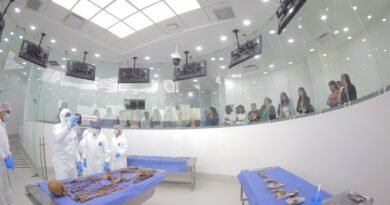 Fiscalía ofrece abre sus instalaciones para que colectivos conozcan procesos de identificación de cuerpos.
